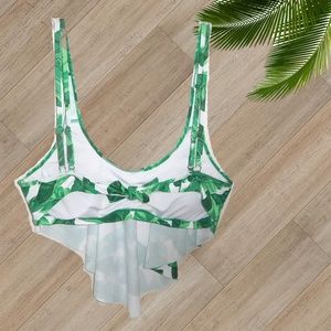 Cupshe Swim - NWT/ WHITE GREEN TWO PIECE SWIMSUIT Cupshe Swim - NWT/ WHITE GREEN TWO PIECE SWIMSUIT